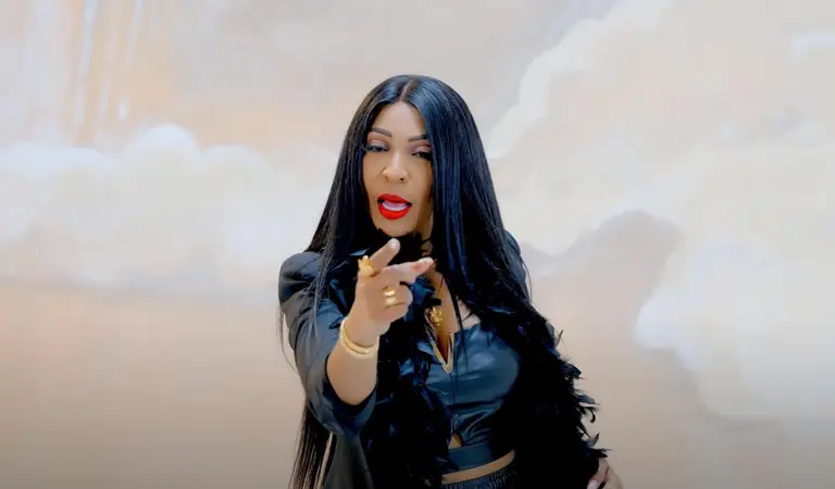 Musique : VIVIANE CHIDID ANNONCE LE PLUS GRAND SPECTACLE DE SA CARRIERE POUR SES 26 ANS DE SCENE