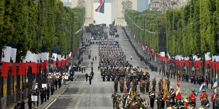 14-Juillet : ENTRE FERVEUR EUROPEENNE POUR L’UKRAINE, LE DEFILE HISTORIQUE SOUS HAUTE TENSION A PARIS