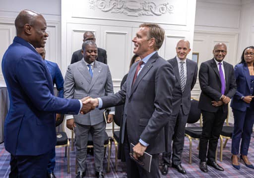 Diplomatie : BRICE CLOTAIRE OLIGUI NGUEMA EN VISITE D’ÉTAT A PARIS