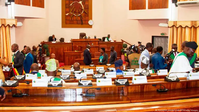 Bénin : LE SENAT PREND OFFICIELLEMENT FONCTION CE JEUDI