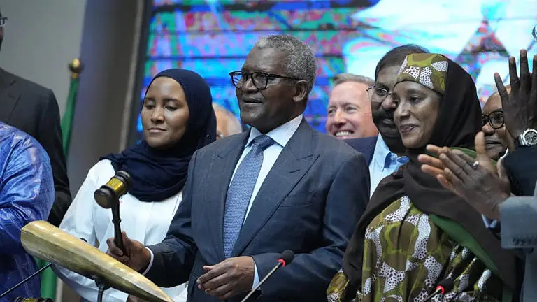 Finance & Industrie : ALIKO DANGOTE LANCE L'ENTREE EN BOURSE DE SA RAFFINERIE A LAGOS