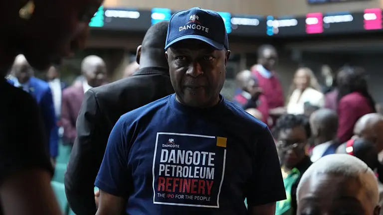 Nigéria : ALIKO DANGOTE CELEBRE L'INTRODUCTION BOURSIERE DE SA RAFFINERIE A LAGOS