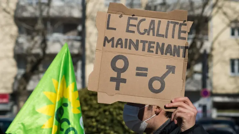 Droits Humains : INEGALITES FEMMES-HOMMES : UN RECUL MONDIAL INEDIT QUI SOUS-TEND LES DEFIS DU CONTINENT AFRICAIN