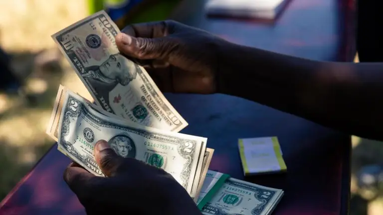 Etats-Unis : SOUPÇONNE DE CORRUPTION, UN SENEGALAIS ACCUSE D'AVOIR FLOUE DES INVESTISSEURS A HAUTEUR DE +1 MILLIARD DE FCFA !