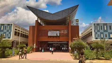 Université Cheikh Anta Diop : TROIS ETUDIANTS DECROCHENT UN JACKPOT DE... 5 MILLIARDS FCFA