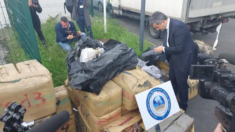 Trafic : SAISIE RECORD DE 2,5 TONNES DE CANNABIS AU PORT DU HAVRE EN PROVENANCE DE DAKAR
