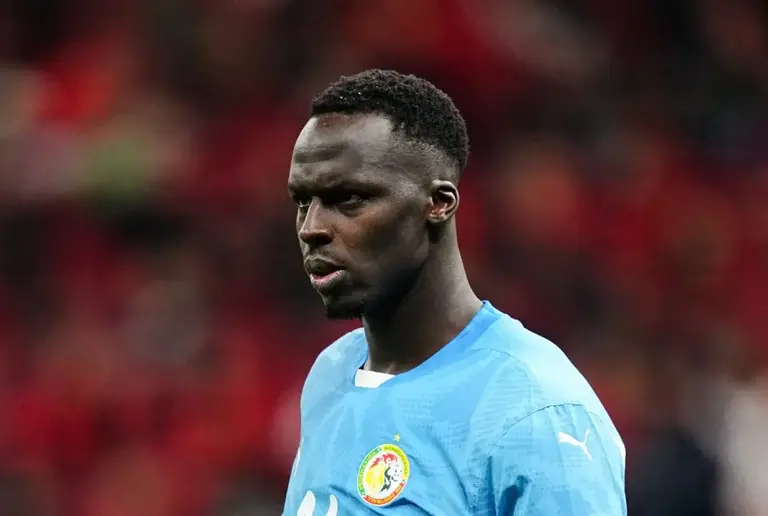 Retraite internationale d'Édouard Mendy : LA FSF SALUE LE PARCOURS D'UN PILIER DES LIONS